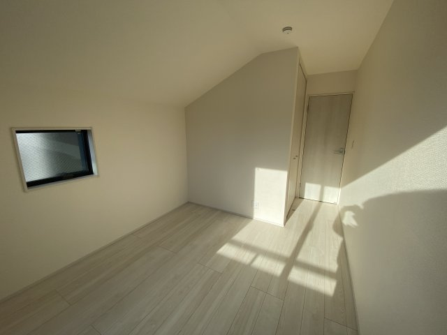 下宿2丁目第3の洋室