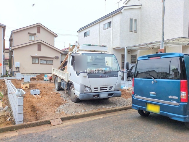 ふじみ野市元福岡２丁目の新築一戸建の前面道路含む現地写真