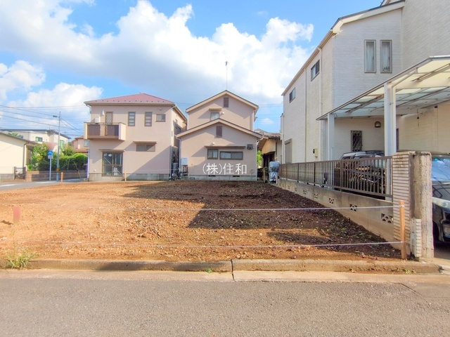 ふじみ野市元福岡２丁目の新築一戸建の前面道路含む現地写真