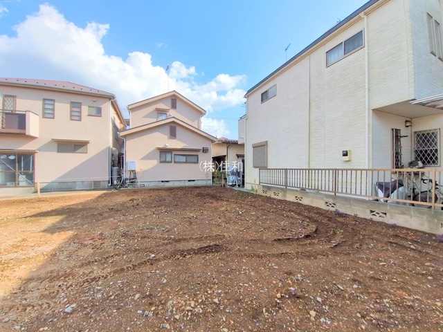 ふじみ野市元福岡２丁目の新築一戸建の前面道路含む現地写真