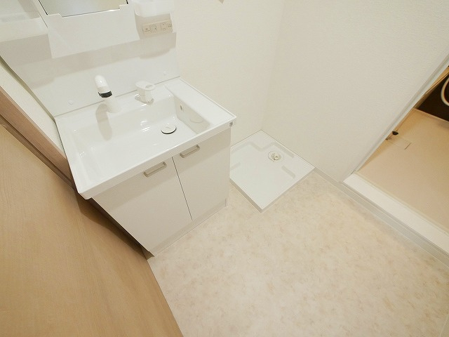 フォレスト木津B棟の洗面所