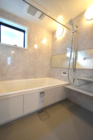 上馬5丁目・新築戸建の浴室