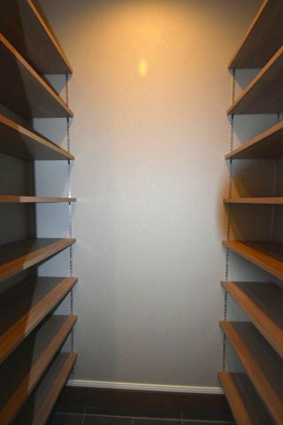 上馬5丁目・新築戸建の収納|シューズインクローゼット