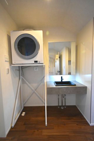 上馬5丁目・新築戸建のランドリースペース