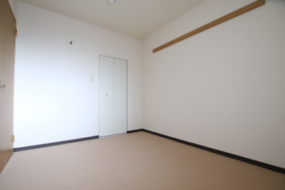 【洋室】 | ローレルコート千代田