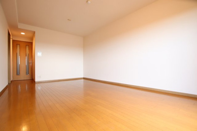 【居間・リビング】 | ローレルコート千代田