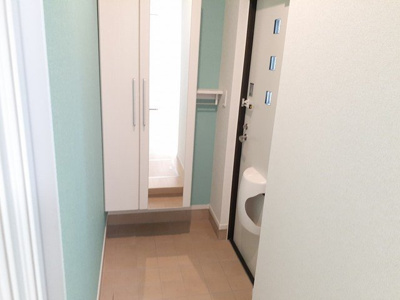 【玄関】 | コスモハイツ・Ⅰ | 落ち着いた玄関です