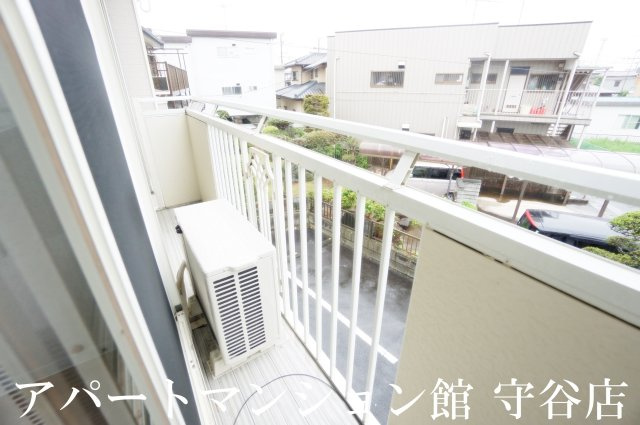 栗ハイツのバルコニー|類似です