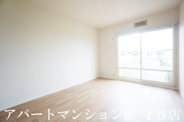 栗ハイツの内装|類似です