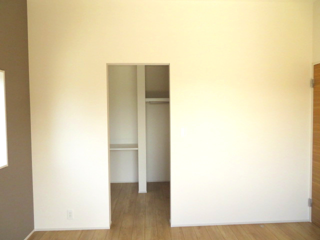 高崎市下佐野町（全３棟）２号棟の収納