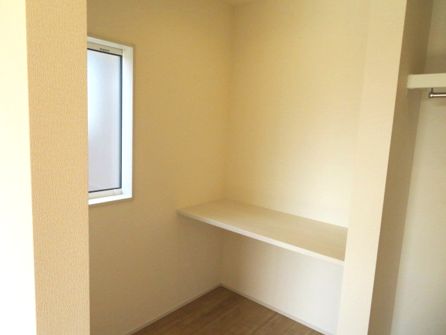 高崎市下佐野町（全３棟）２号棟の収納