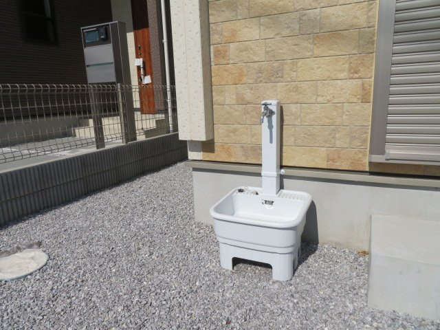 高崎市下佐野町（全３棟）２号棟の庭