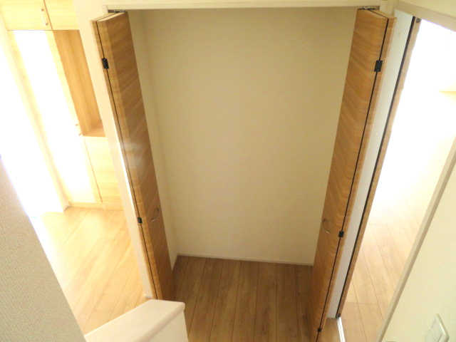 高崎市下佐野町（全３棟）２号棟の内装