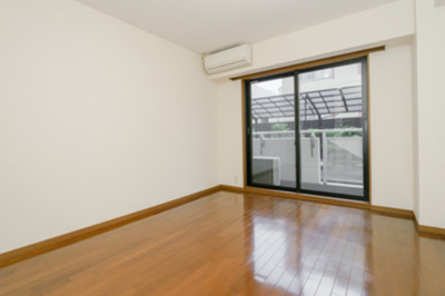 【居間・リビング】 | グラン・パアレ２ | ※写真は同タイプ住戸です。