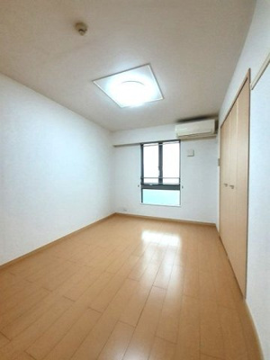 【内装】 | サンクレスティー