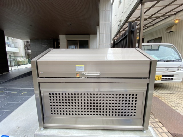 リバーストーン池袋のその他共用部分|★ゴミストッカー★