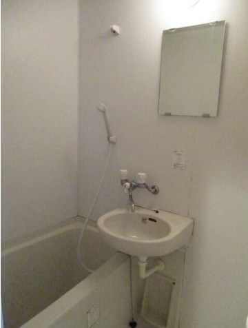 明風コーポの浴室