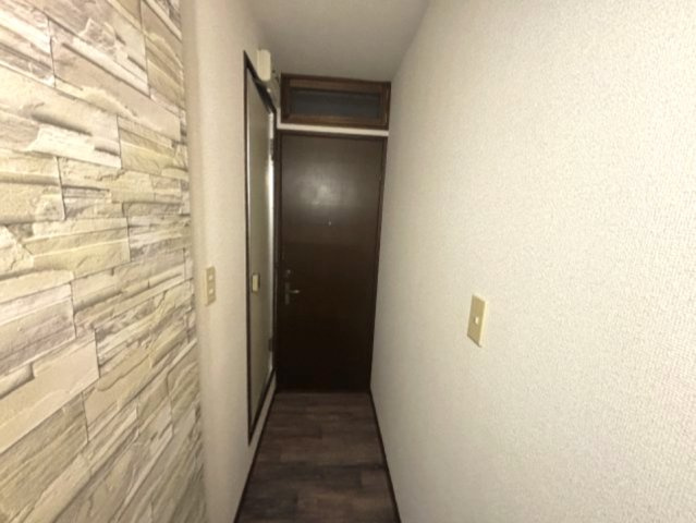 グリーン岡本の玄関