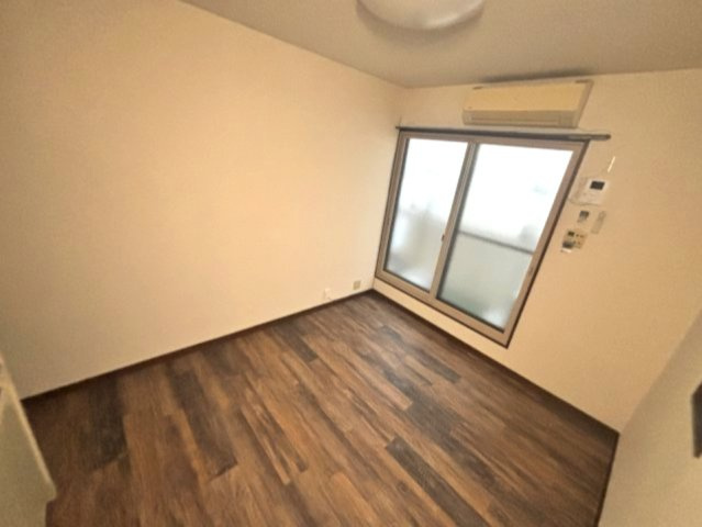 グリーン岡本の寝室
