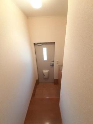 【玄関】 | ツイン・アヴニール弐号館