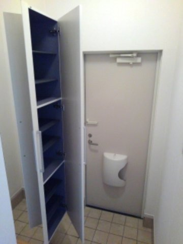 サンライズ　ヴィラの玄関