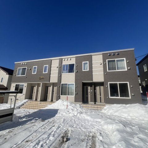 Ｃｒｅａ－Ｊ．ｃの外観