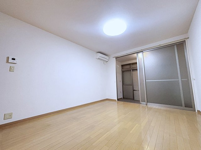 【居間・リビング】 | パークハイツ A棟【名古屋市賃貸・南向き】