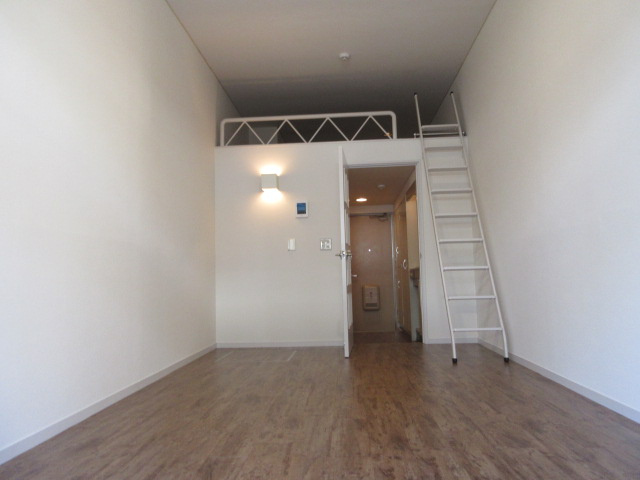 アップルハウス青山の洋室