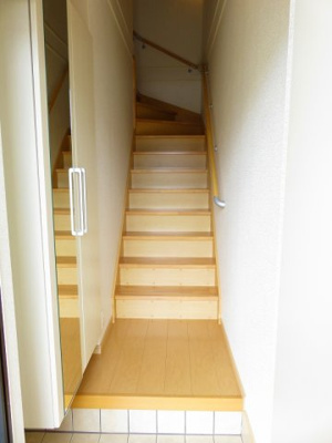 【玄関】 | ジュネス・ベル