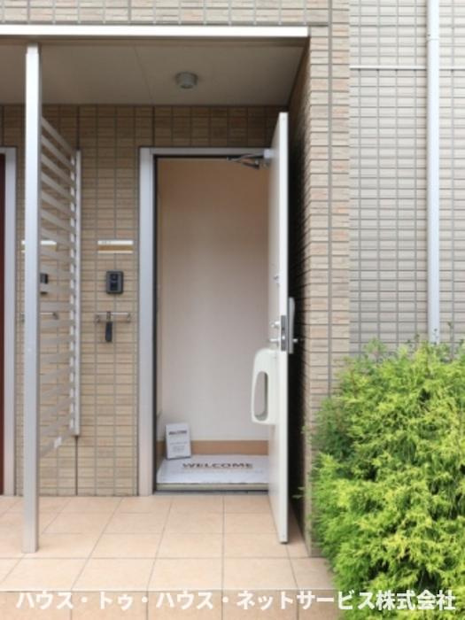 シューフルールの玄関