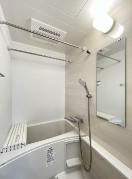【浴室】 | ネオアーバンレジデンス沼袋 | 浴室乾燥機付きバス。