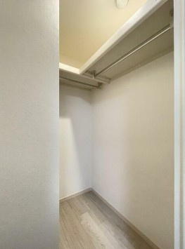 【収納】 | ネオアーバンレジデンス沼袋 | ウォークインクローゼット完備！