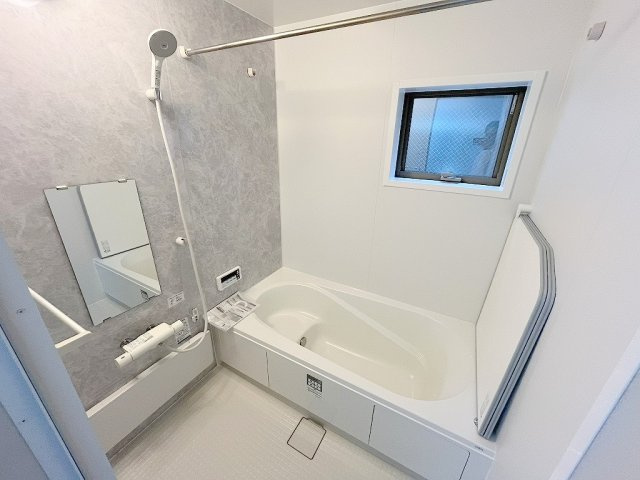 吉川市保　新築戸建　全2棟　2号棟の浴室|追焚・浴室乾燥機付きの快適な一坪バス