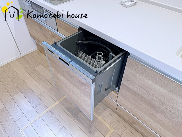 大宮指扇South side　新築一戸建て　グリーンガーデン　Lのキッチン|お料理しやすいキッチンです