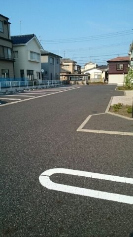 ホームツリーＣの駐車場