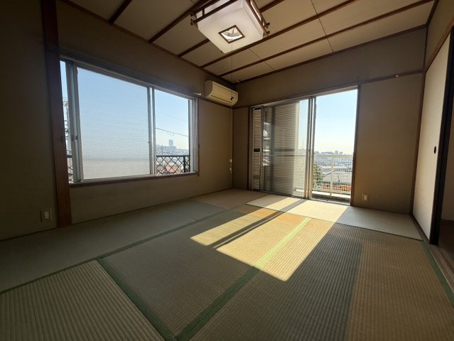 豊中市永楽荘三丁目戸建の和室|2階和室！