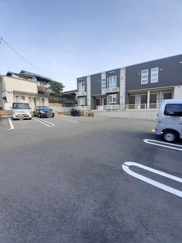 ベルディアの駐車場