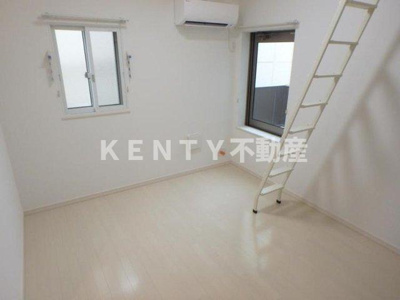 【居間・リビング】 | トライアングル蒲田 | 居間です