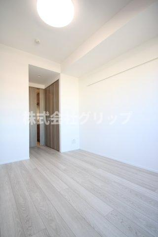 ガレリアレジデンス石川町の洋室