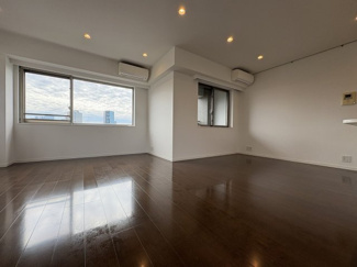 【居間・リビング】 | フレンシア外苑西