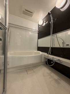 【浴室】 | フレンシア外苑西