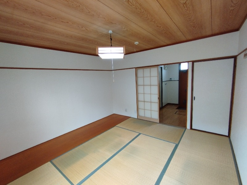エレガンスハイツ金子の和室