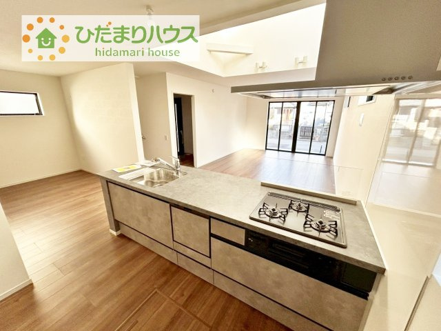 【キッチン】 | 我孫子市湖北台10期　新築戸建　2号棟 | ご家族と会話しながら、お料理だって出来ちゃいます☆彡