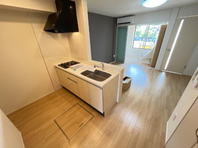 【居間・リビング】 | メゾン岩﨑 | リビング