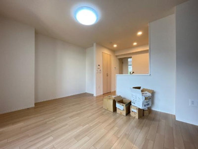 【居間・リビング】 | メゾン岩﨑 | リビング