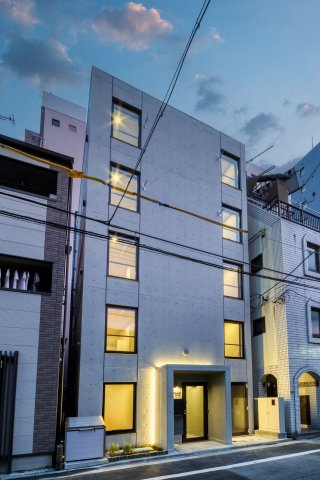 レ・メゾン入谷の外観