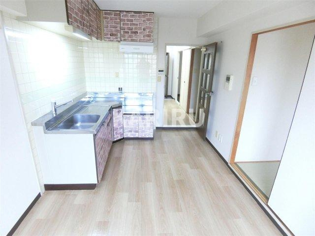 グリーンセンチュリー国広ビルの居間・リビング