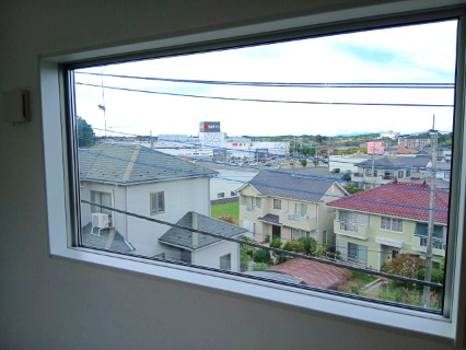 東松山市松本町1丁目　中古戸建の展望|２階洋室（６帖）からの眺望