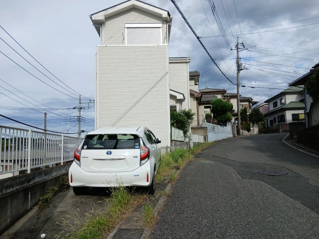 東松山市松本町1丁目　中古戸建の駐車場