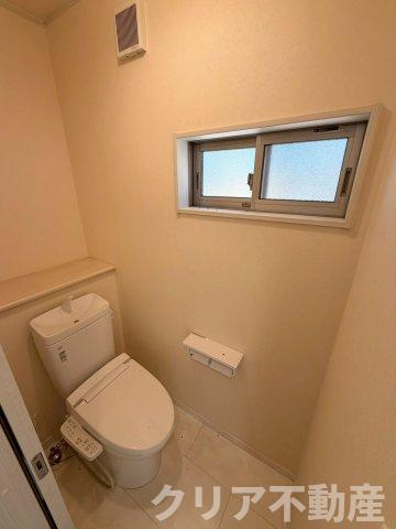 【トイレ】 | 前橋市堀越町　中古住宅 | 2階
